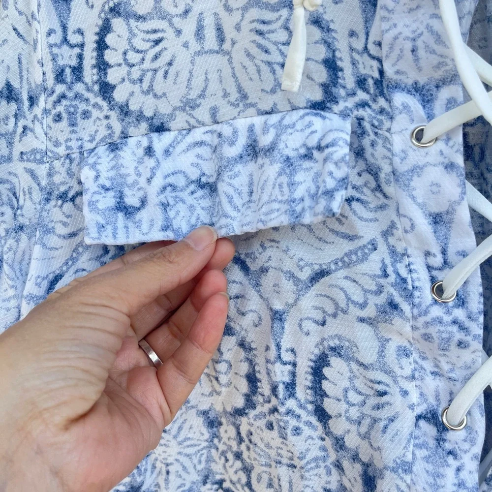 BD Collection Lace-up Paisley Shirt Size M - Picture 4 of 6